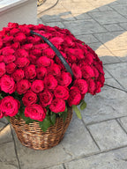 The Grand Rouge Basket